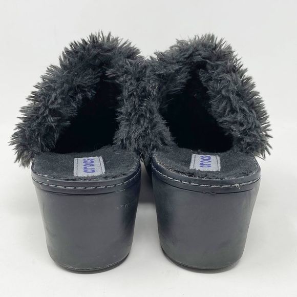 Crocs Cobbler Shimmer Faux Fur Lined Mules - Picture 2 of 8